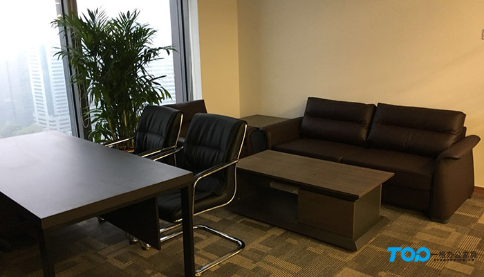 深圳一格大班臺) 深圳一格大班臺)