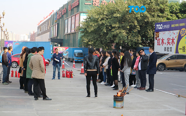 yigebangongjiaju yigebangongjiaju