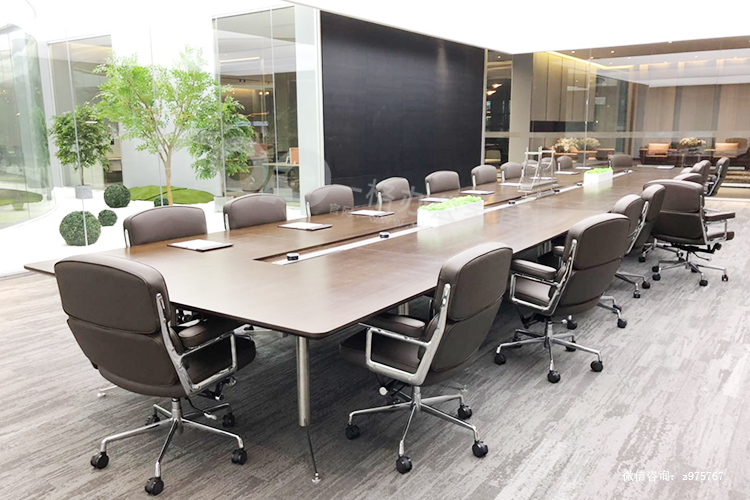 現代板式會議桌.jpg